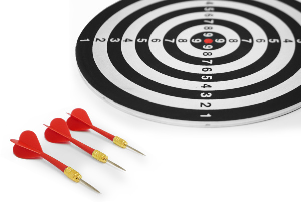 Набор-для-игры-в-дартс-37-см_04
