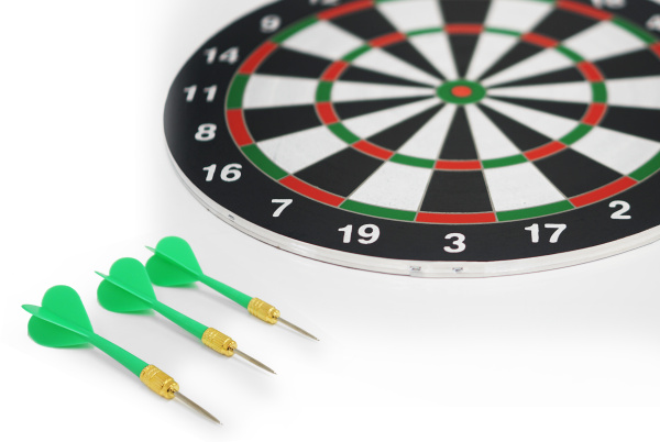 Набор-для-игры-в-дартс-37-см_03